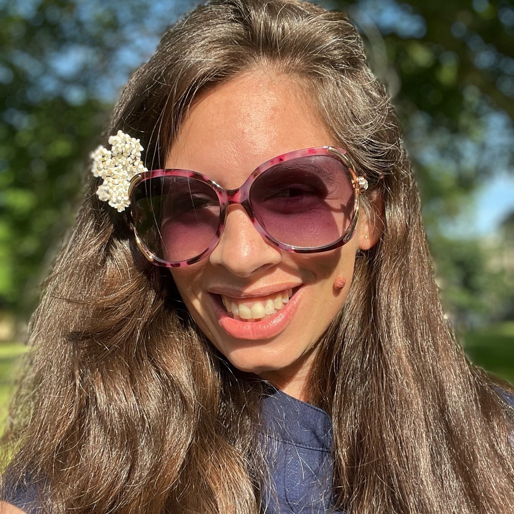 Meet your Posher, Missy